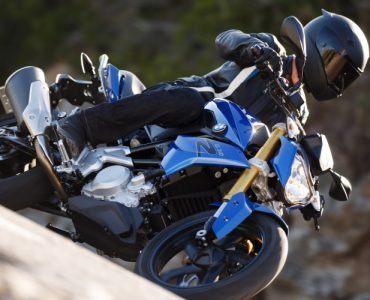 bmw g 310 r apertura