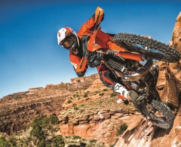ktm 250 exc action