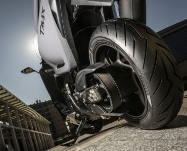 Pirelli diablo rosso scooter