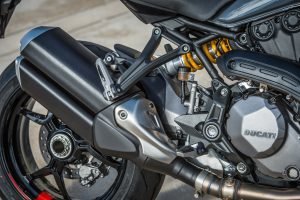 DUCATI MONSTER 1200 S