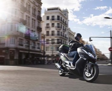 KAWASAKI J125 ABS