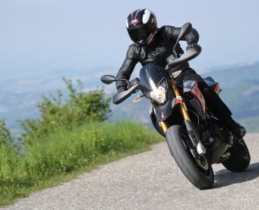 APRILIA DORSODURO 900