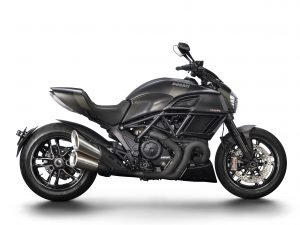 DUCATI DIAVEL CARBON