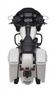 HARLEY-DAVIDSON ROAD GLIDE