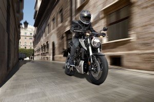 cb 125 r