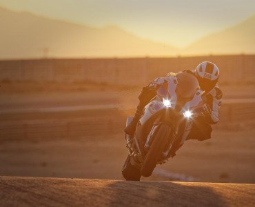 nuova bmw s 1000 rr
