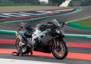 aprilia rsv4 1100
