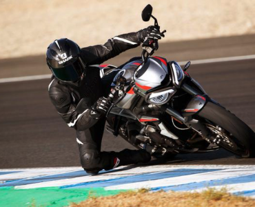 street triple rs 2020