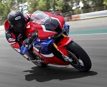 cbr 1000 rr-r