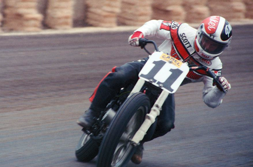 xr750