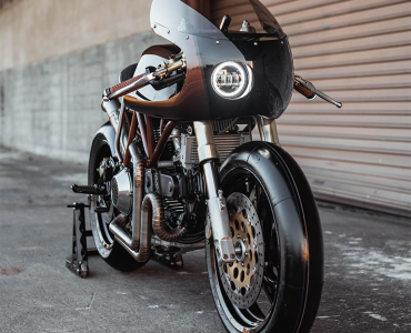 900 SS
