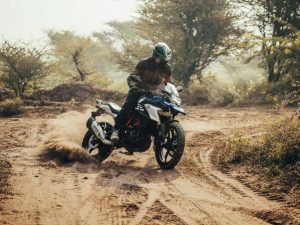 G 310 GS