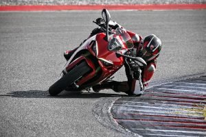 Panigale V4