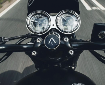 Triumph Beeline