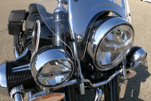 BMW R 18