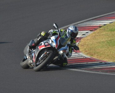 M1000RR