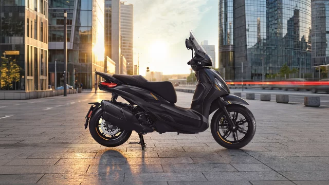 piaggio beverly 25th anniversario motospia
